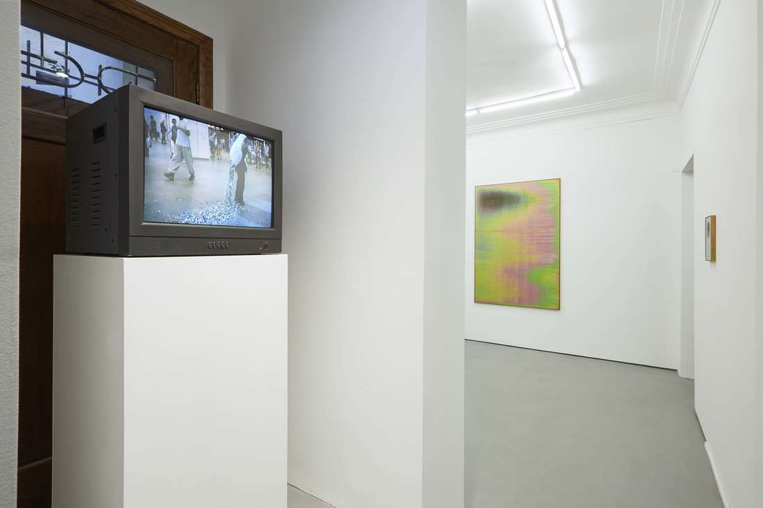 Installation view of works by Taro Izumi and Devin Farrand at Gallery Vacancy.