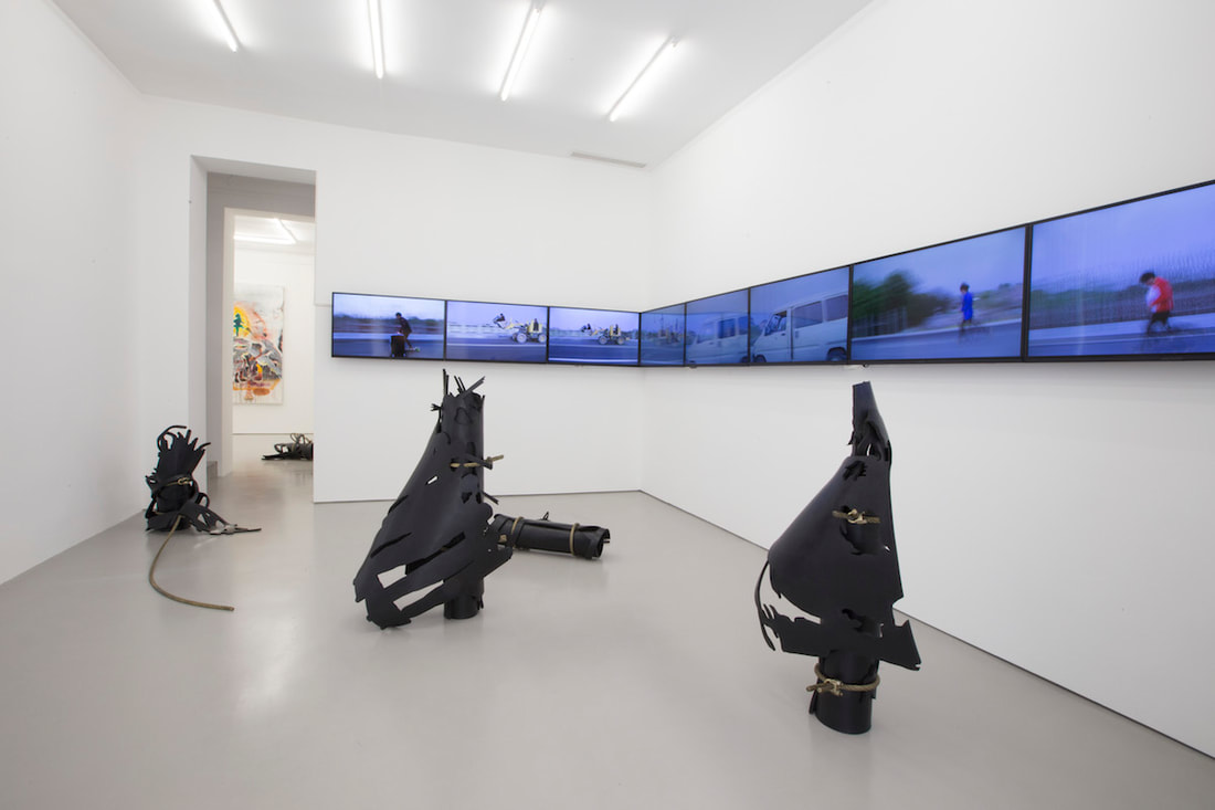 Gallery Vacancy installation view of Xu Qu, Li Ming, and Qiu Xiaofei's works in exhibition 